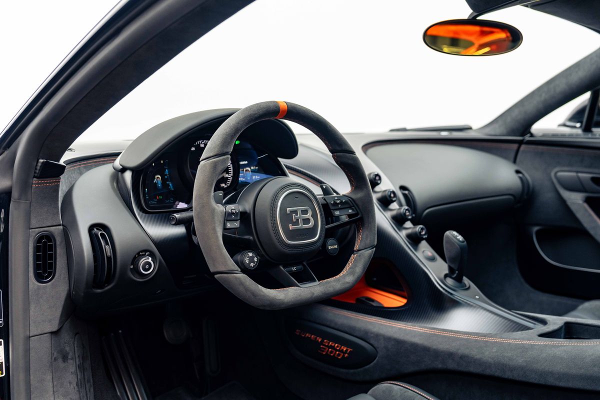 2022 Bugatti Chiron Super Sport 300+