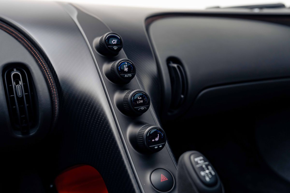 2022 Bugatti Chiron Super Sport 300+