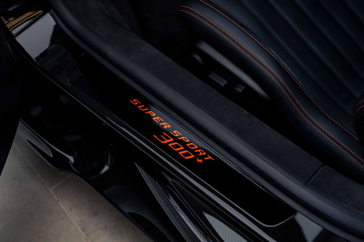 2022 Bugatti Chiron Super Sport 300+