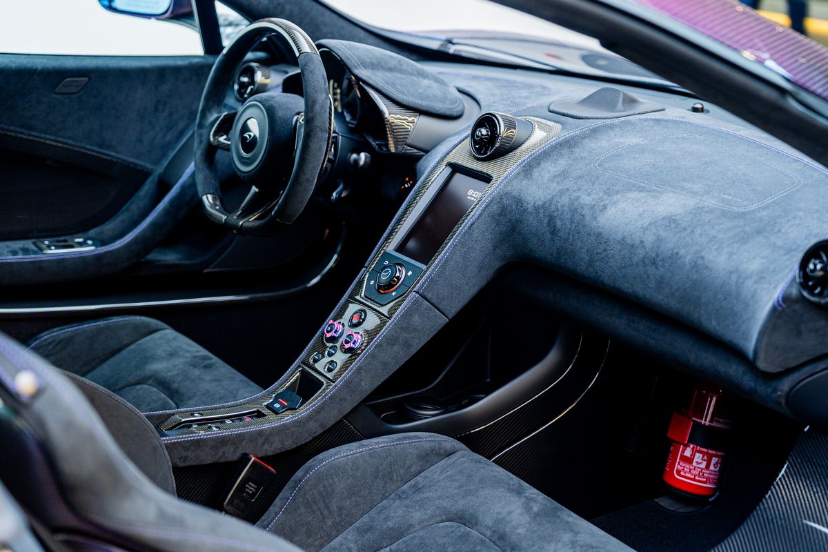 2016 McLaren 688 MSO HS