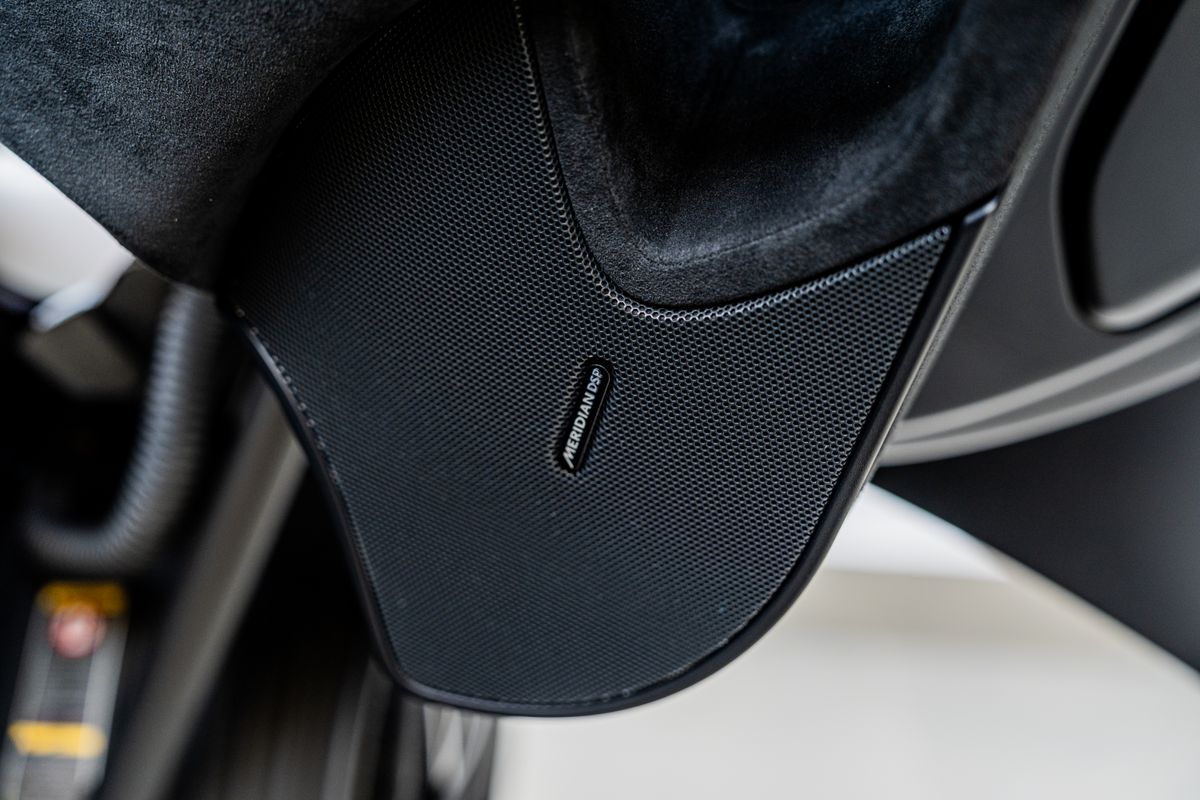 2016 McLaren 688 MSO HS